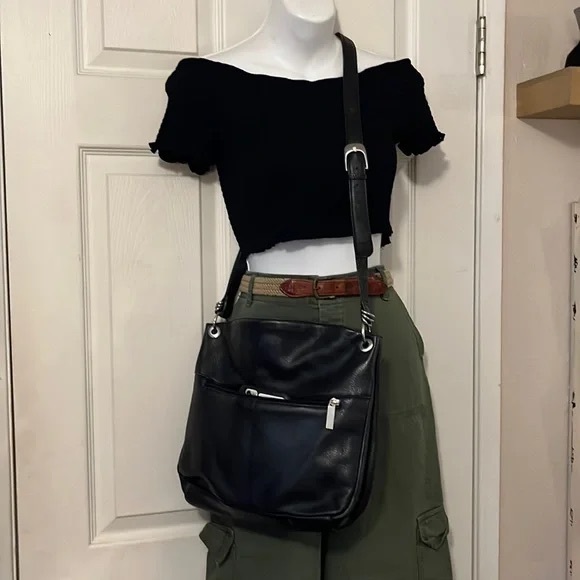 Stone Mountain Black Crossbody Bag - Picture 1 of 1